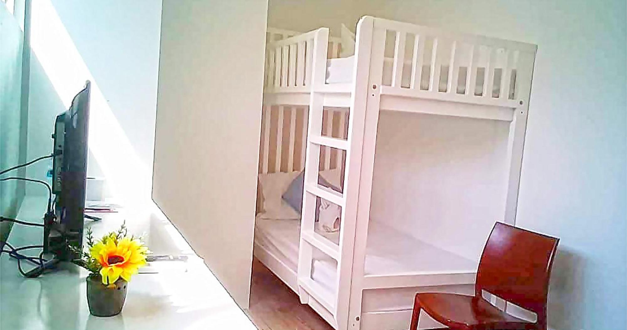 Casa Almarenzo Bed & Breakfast Bolinao Экстерьер фото
