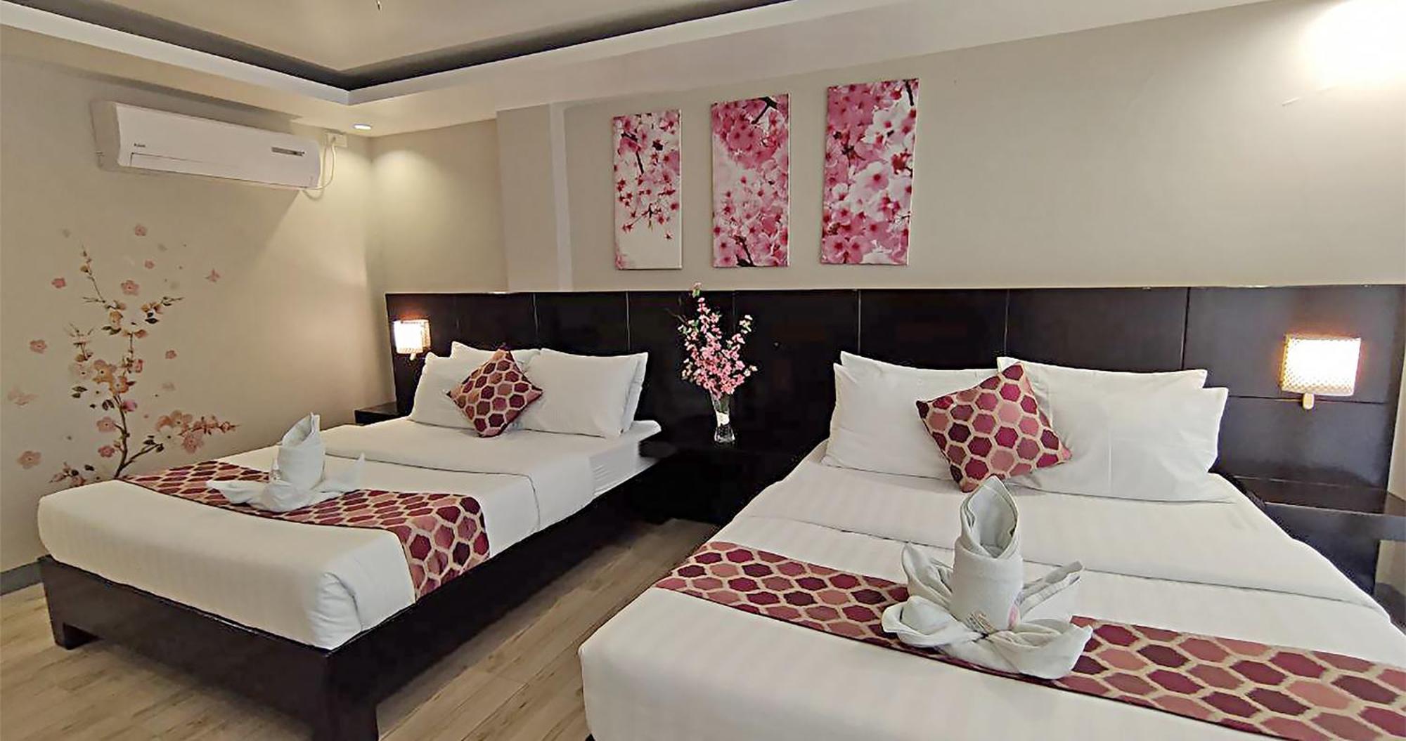 Casa Almarenzo Bed & Breakfast Bolinao Экстерьер фото
