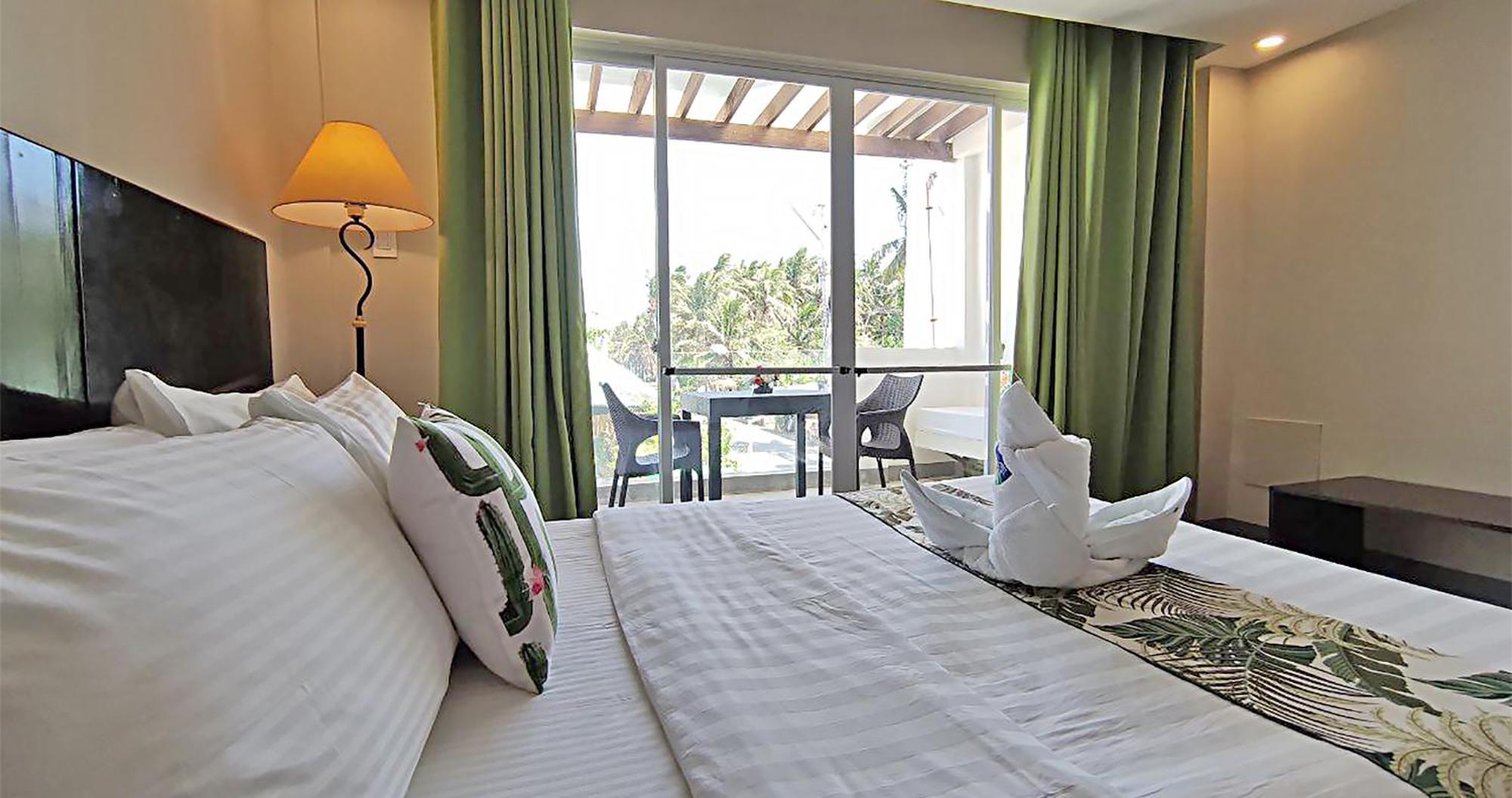 Casa Almarenzo Bed & Breakfast Bolinao Экстерьер фото