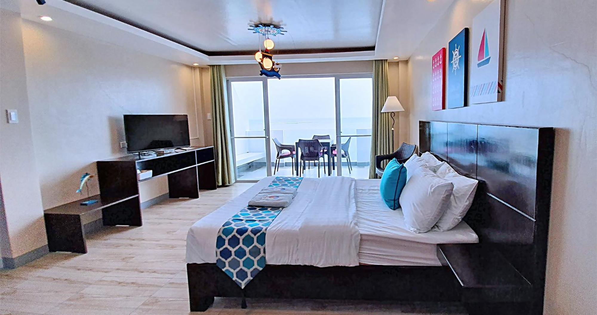 Casa Almarenzo Bed & Breakfast Bolinao Экстерьер фото