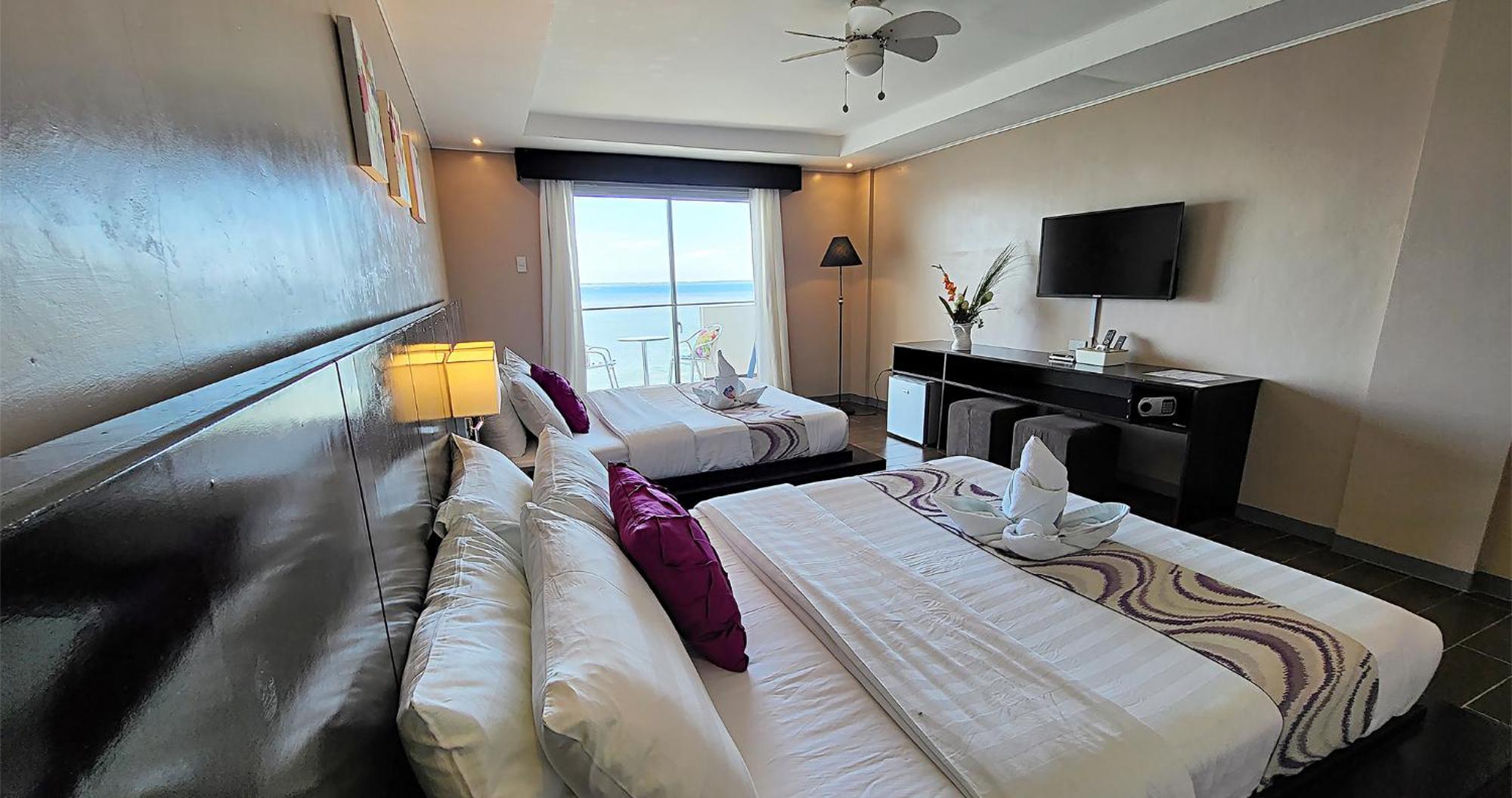 Casa Almarenzo Bed & Breakfast Bolinao Экстерьер фото