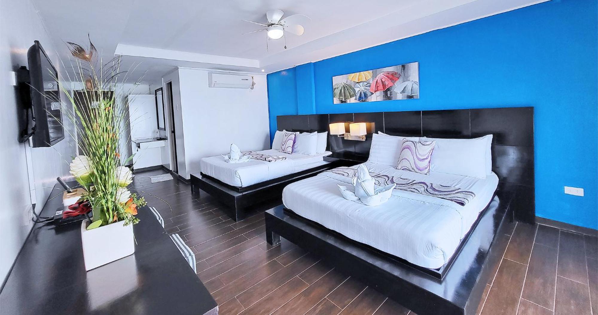 Casa Almarenzo Bed & Breakfast Bolinao Экстерьер фото