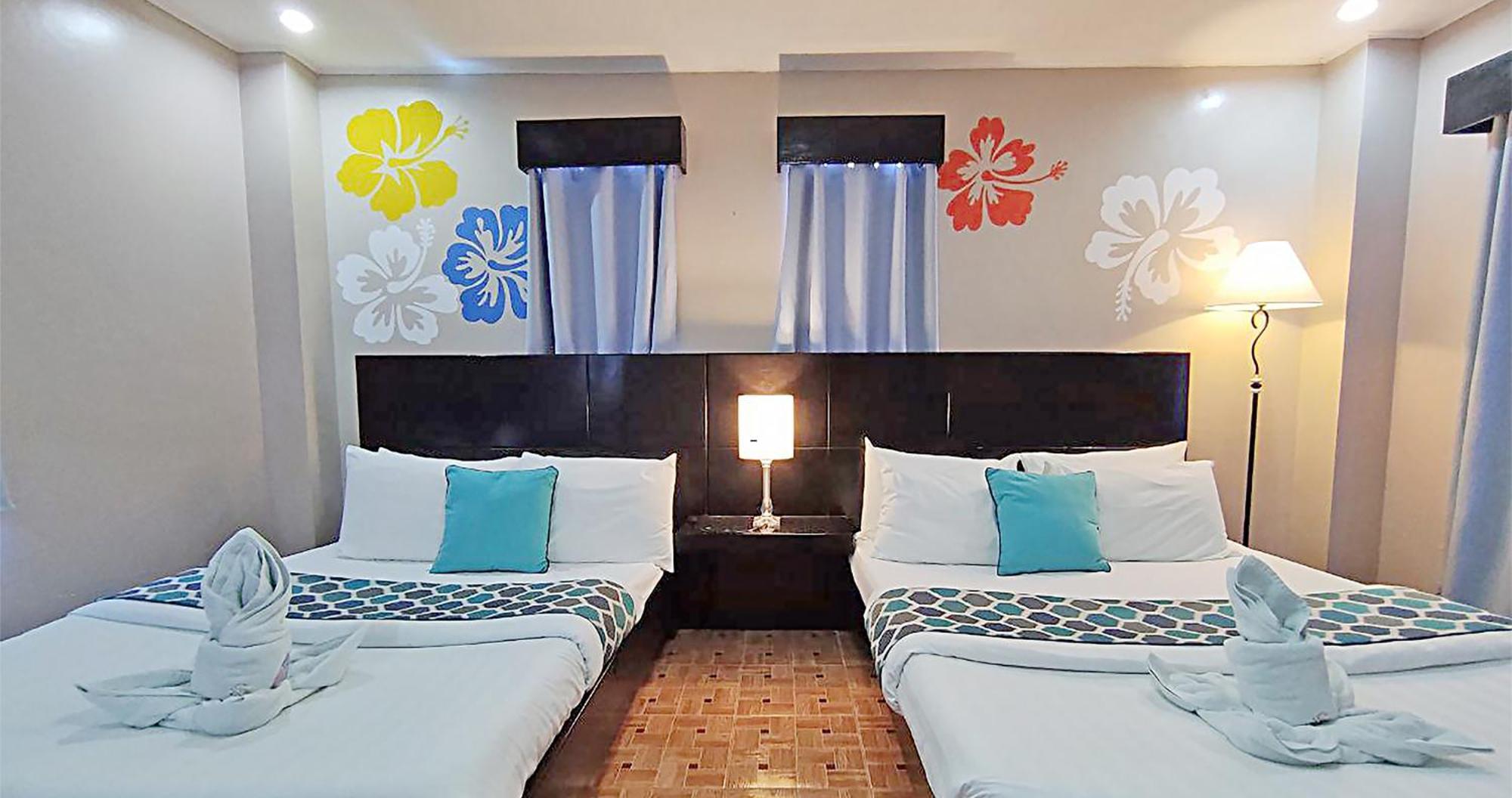 Casa Almarenzo Bed & Breakfast Bolinao Экстерьер фото