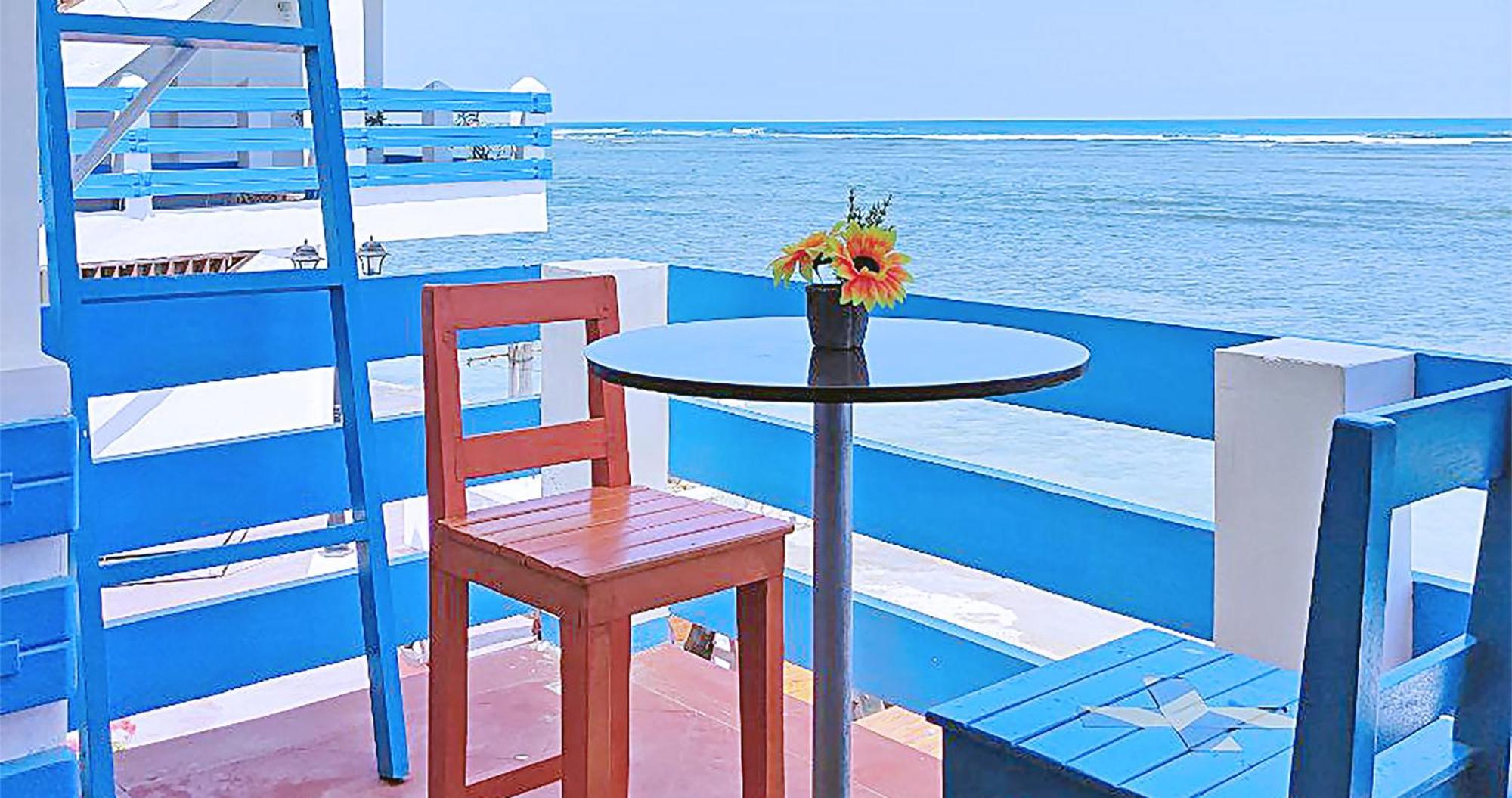 Casa Almarenzo Bed & Breakfast Bolinao Экстерьер фото