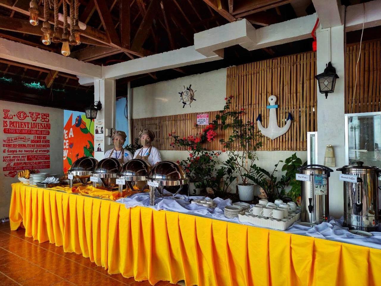 Casa Almarenzo Bed & Breakfast Bolinao Экстерьер фото